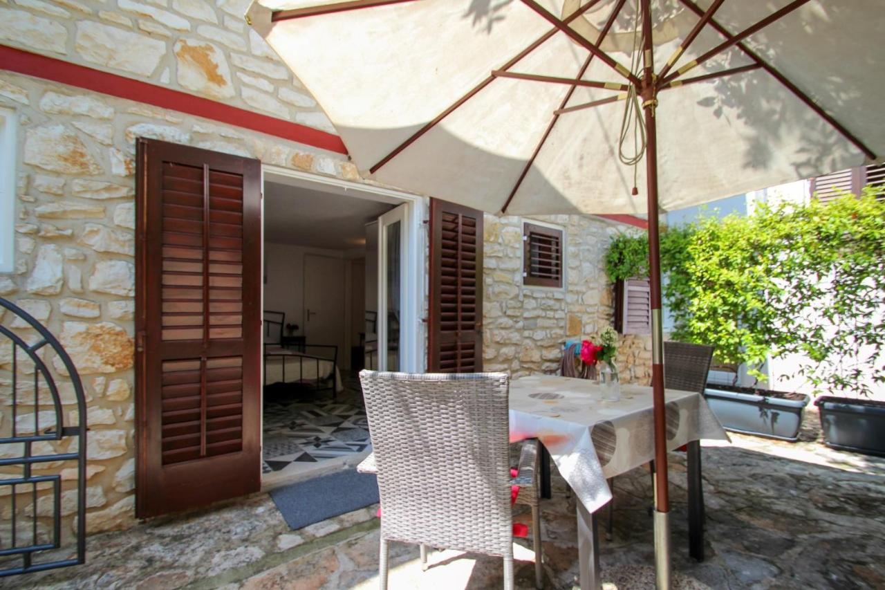 Carla Guest House Novigrad (Istria) Exterior photo